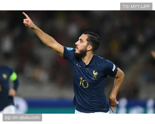 杜埃vs巴尔科拉：法甲新星进攻表现与成长潜力差异分析