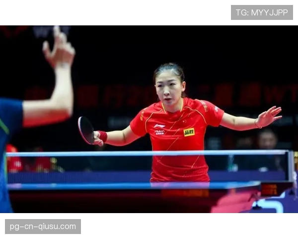 刘诗雯生活照接地气，冠军脸拎菜袋我笑喷了